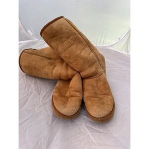 Australian UGG Tall Boots Tan Suede Woman's Size 9 warm